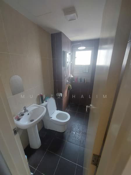 Condominium for Rent at Aspire Residence - Mu'izz Halim - Bathroom - PropertyGuru.com.my