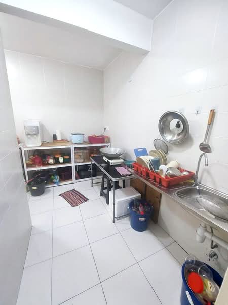 Condominium for Rent at Aspire Residence - Mu'izz Halim - Kitchen - PropertyGuru.com.my