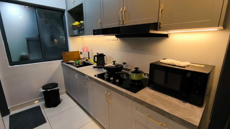 Service Residence for Rent at Serviced Residence @ 3 Towers - Eric Lim - Kitchen - PropertyGuru.com.my