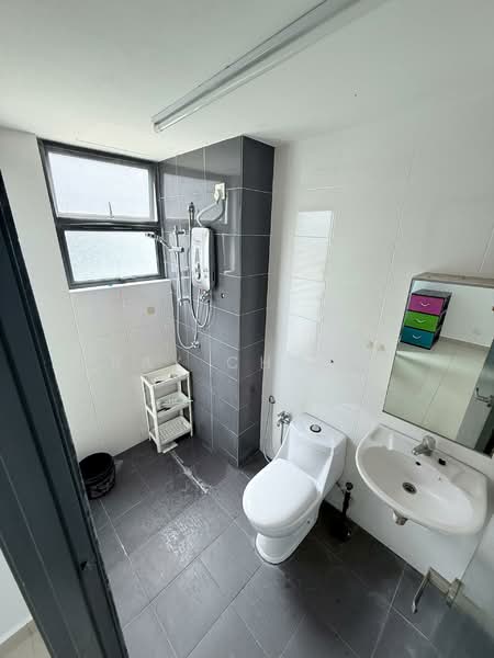Condominium for Rent at Emerald Residence - Ray Chong - Bathroom - PropertyGuru.com.my