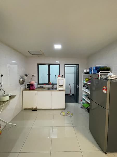 Condominium for Rent at Emerald Residence - Ray Chong - Kitchen - PropertyGuru.com.my