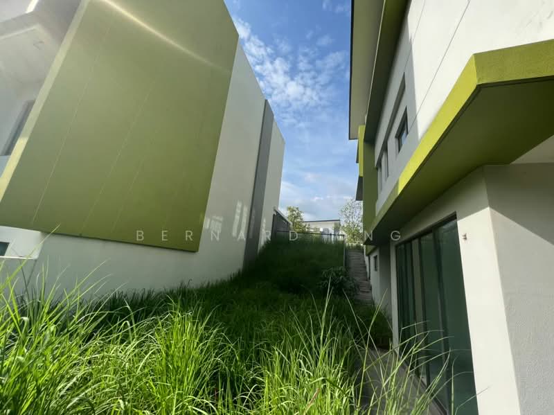 Bungalow for Sale in Bandar Country Homes (Rawang) - Bernard Ong - Exterior - PropertyGuru.com.my