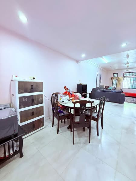 2-storey Terraced House for Sale in Taman Nusa Indah (Iskandar Puteri (Nusajaya)) - Michael Low - Dining Room - PropertyGuru.com.my