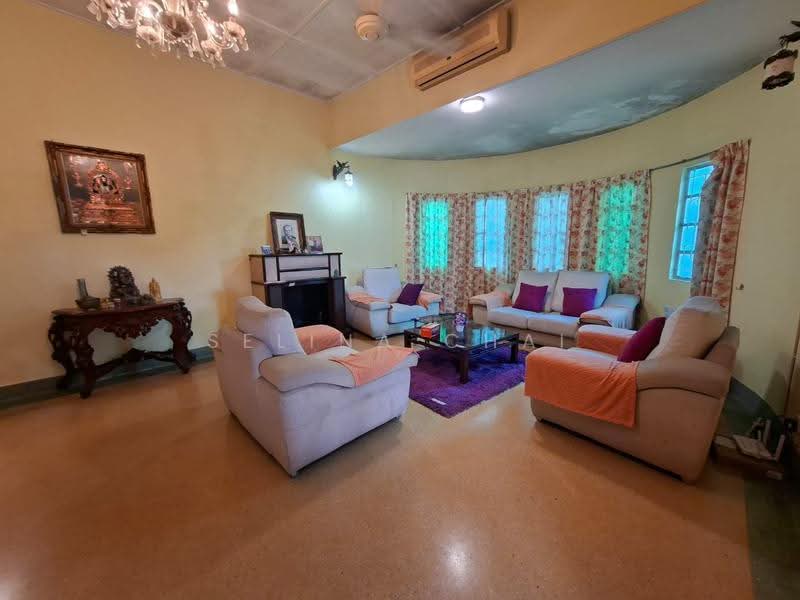 Commercial Bungalow for Sale in Petaling Jaya (Selangor) - Selina Chai - Living Room - PropertyGuru.com.my