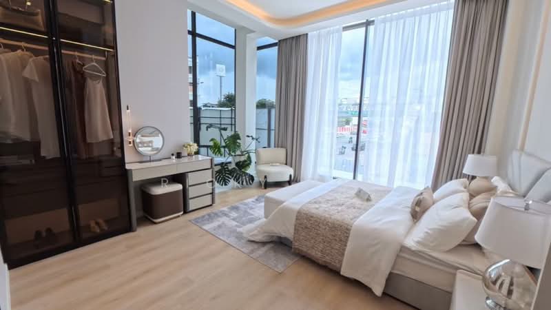 Service Residence for Sale at CTC SkyOne @ Bukit Chagar - Ricky Woo - Bedroom - PropertyGuru.com.my