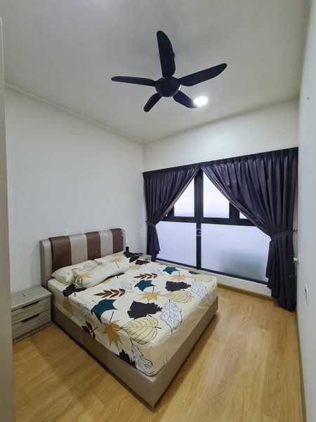 Amberside @ Country Garden Danga Bay untuk Untuk Disewa - RM 2,300 /bulan, Apr 2026 - Bedroom - PropertyGuru.com.my
