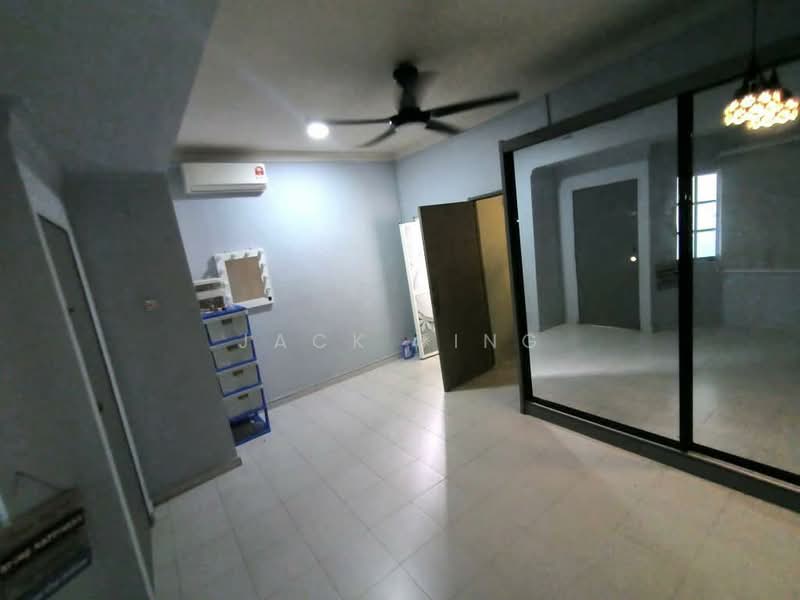 2-storey Terraced House for Sale in Taman Scientex Pasir Gudang (Pasir Gudang) - Jack Ting - Interior - PropertyGuru.com.my