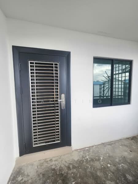 Flat for Sale at Taman Molek - Jack Ting - Exterior - PropertyGuru.com.my