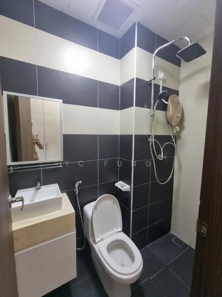 Service Residence for Rent at D'Secret Garden (Pangsapuri Kempas Indah) - YC Fung - Bathroom - PropertyGuru.com.my