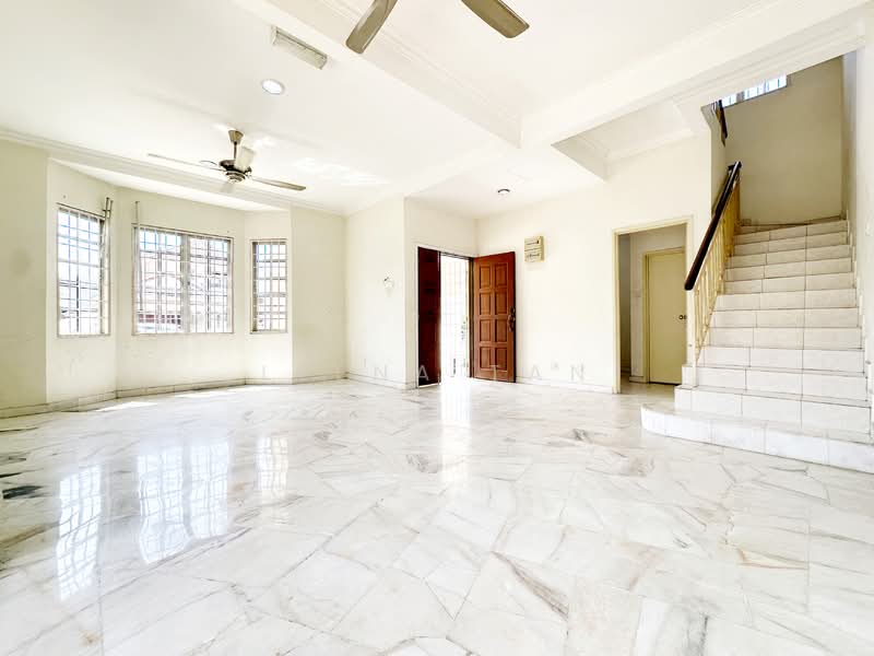 Bungalow for Sale in Kota Emerald (Rawang) - Leena Tan - Living Room - PropertyGuru.com.my