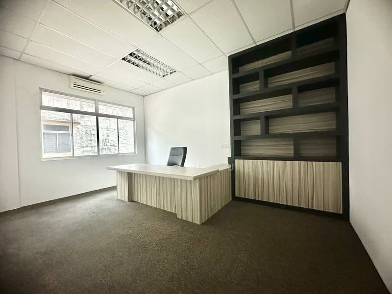 Taman Seri Austin untuk Untuk Disewa - RM 2,500 /bulan, Mac 2026 - Study - PropertyGuru.com.my