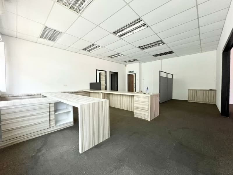 Taman Seri Austin untuk Untuk Disewa - RM 2,500 /bulan, Mac 2026 - Interior - PropertyGuru.com.my