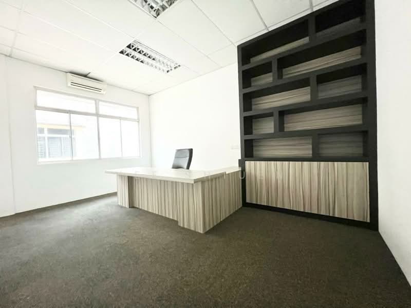 Taman Seri Austin untuk Untuk Disewa - RM 2,500 /bulan, Mac 2026 - Interior - PropertyGuru.com.my