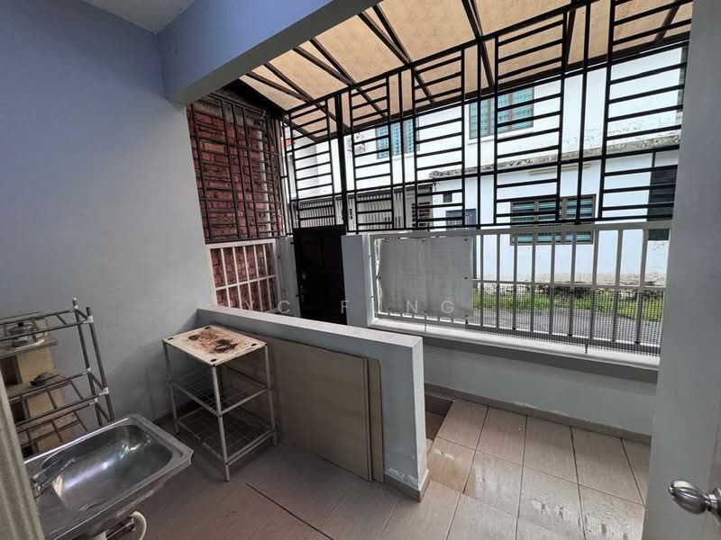 Rumah Teres 2 Tingkat untuk Dijual di Bandar Dato Onn (Tebrau) - YC Fung - Exterior - PropertyGuru.com.my