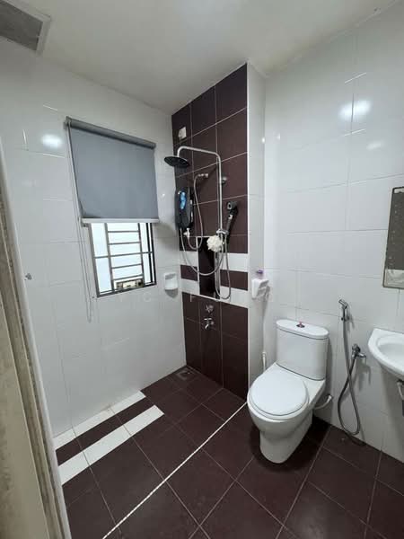 Rumah Teres 2 Tingkat untuk Dijual di Bandar Dato Onn (Tebrau) - YC Fung - Bathroom - PropertyGuru.com.my