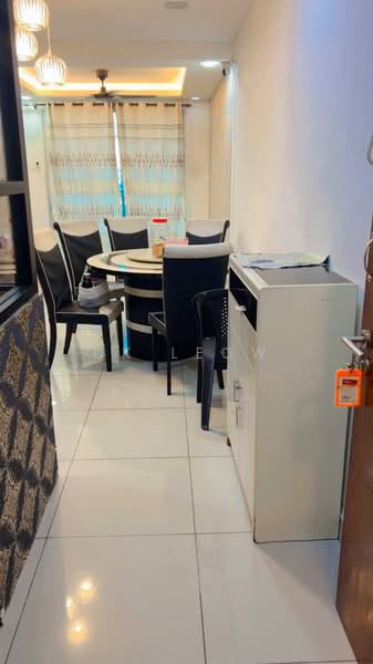 Larkin Heights untuk Untuk Disewa - RM 2,500 /bulan, Apr 2026 - Dining Room - PropertyGuru.com.my