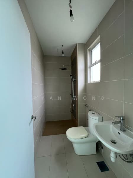 Semi-Detached House for Sale in Taman Villa Perdana (Kajang) - Bryan Wong - Bathroom - PropertyGuru.com.my