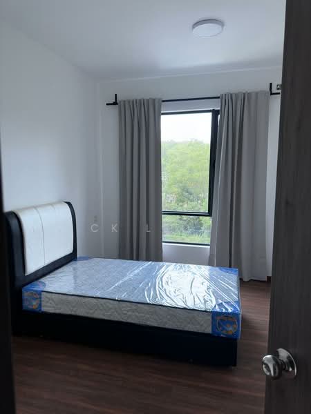 Service Residence for Rent at Country Garden Central Park - Ck Leow - Bedroom - PropertyGuru.com.my