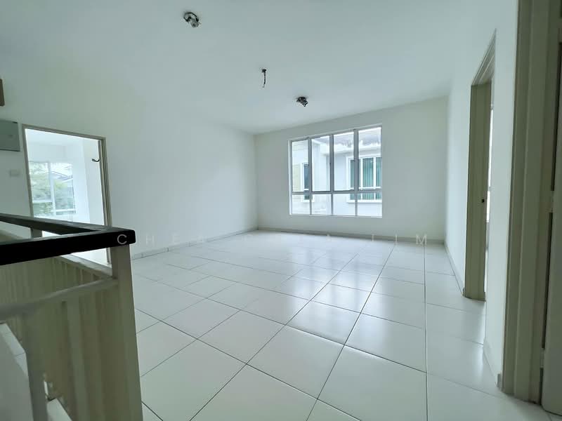 Semi-Detached House for Sale in Ipoh (Perak) - Chea Chea Lim - Living Room - PropertyGuru.com.my