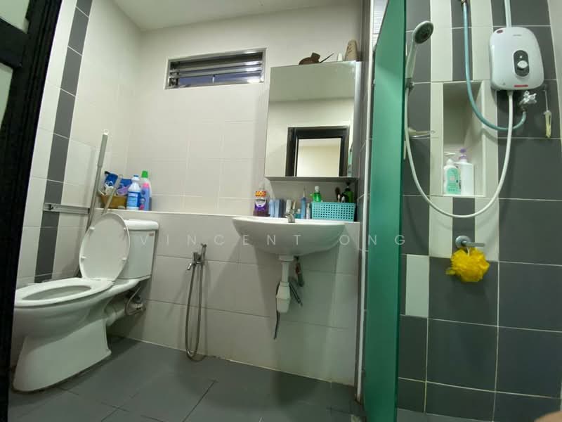 D'Ambience Residences (Pangsapuri Ikatan Flora) untuk Untuk Dijual - RM 550,000, Apr 2026 - Bathroom - PropertyGuru.com.my