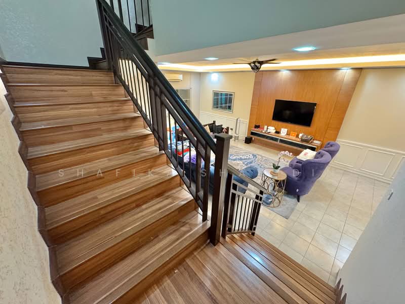 2-storey Terraced House for Sale in Denai Alam (Shah Alam) - Shafika Shahidin - Living Room - PropertyGuru.com.my