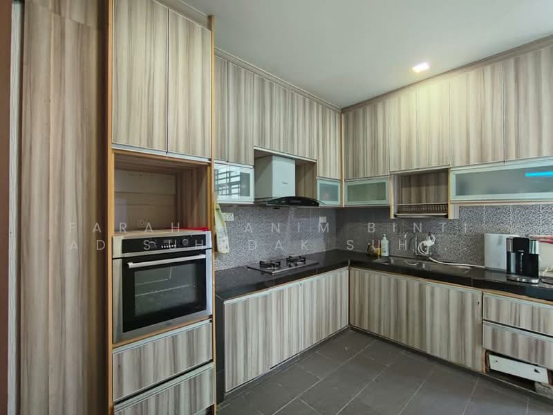 2-storey Terraced House for Sale in Saujana Impian (Kajang) - FARAH HANIM BINTI AD SUHADAK SUHADAK - Kitchen - PropertyGuru.com.my