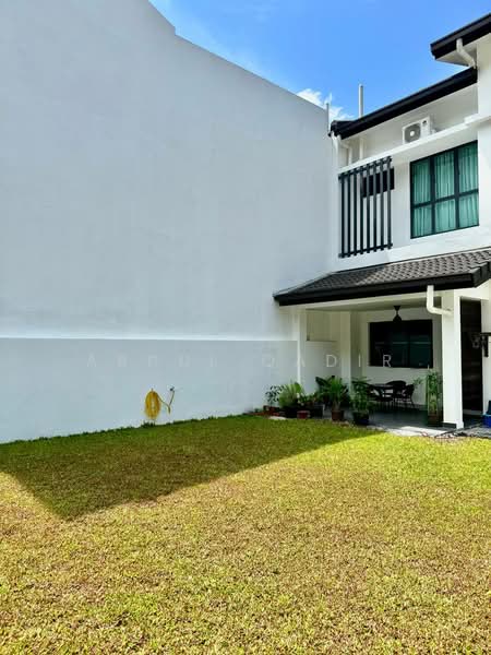 Rumah Berkembar untuk Dijual di Dengkil (Selangor) - Abdul Qadir - Exterior - PropertyGuru.com.my