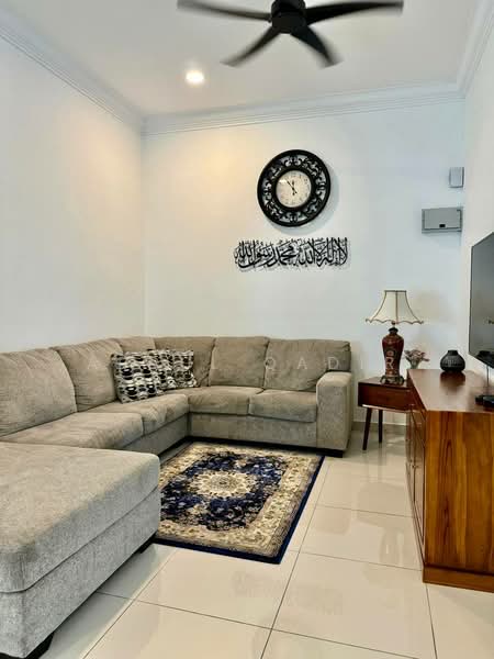 Rumah Berkembar untuk Dijual di Dengkil (Selangor) - Abdul Qadir - Living Room - PropertyGuru.com.my