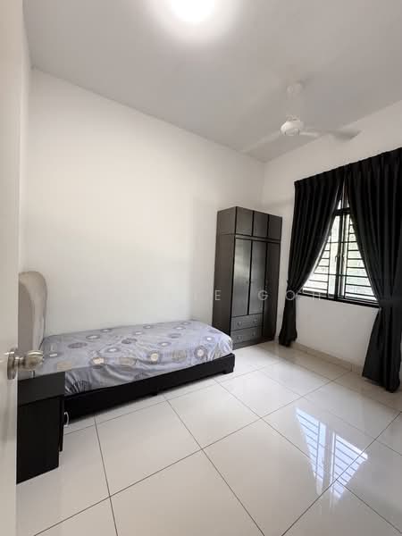 Rumah Teres 2 Tingkat untuk Disewa di Mutiara Rini (Skudai) - Pauline Goh - Bedroom - PropertyGuru.com.my