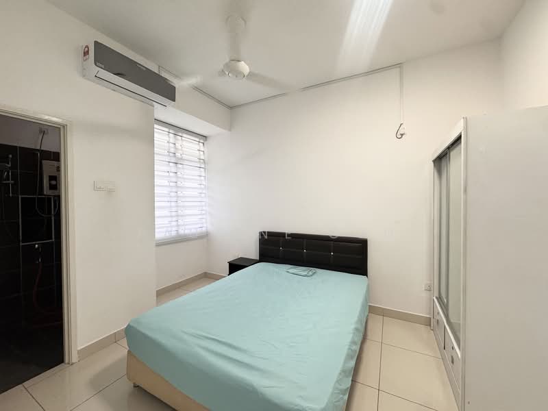 Rumah Teres 2 Tingkat untuk Disewa di Mutiara Rini (Skudai) - Pauline Goh - Bedroom - PropertyGuru.com.my