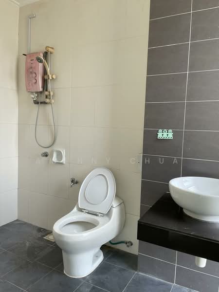 Townhouse for Sale in Petaling Jaya (Selangor) - Amenny Chua - Bathroom - PropertyGuru.com.my
