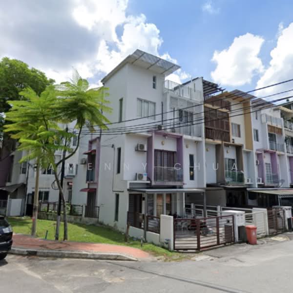 Townhouse for Sale in Petaling Jaya (Selangor) - Amenny Chua - Exterior - PropertyGuru.com.my