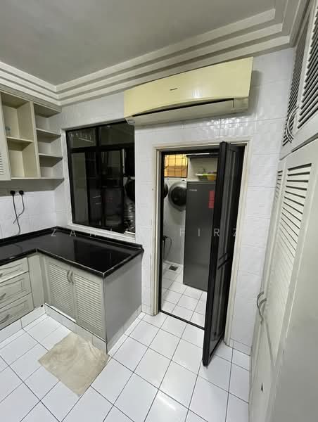 Condominium for Sale at Fraser Towers - Zahier Firza - Kitchen - PropertyGuru.com.my