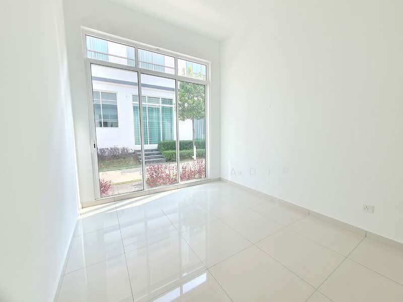 2-storey Terraced House for Sale in Eco Majestic (Semenyih) - Abdul Qadir - PropertyGuru.com.my