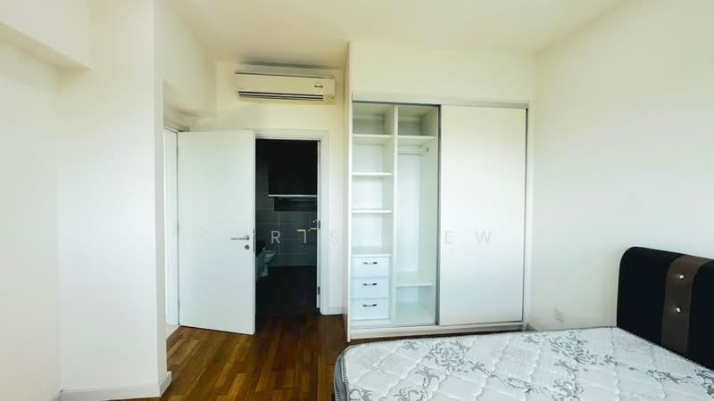 Condominium for Sale at Iskandar Residences - Chris Liew - Bedroom - PropertyGuru.com.my