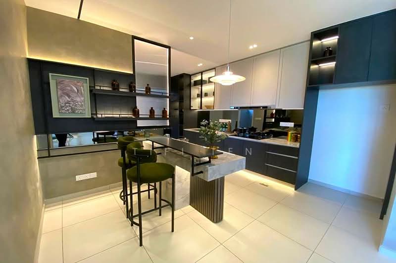 Seremban 2 Storey Show House Corner / End Lot Option with Fully Furnished Bandar Enstek Labu Sepang untuk Untuk Dijual - RM 467,000, Apr 2026 - Kitchen - PropertyGuru.com.my