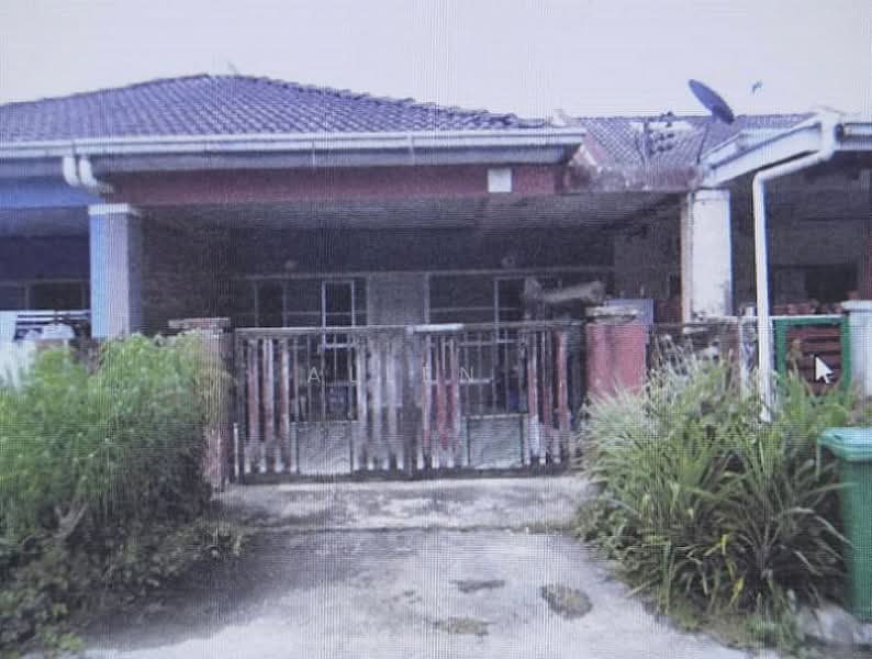 1-storey Terraced House for Sale in Muara Tuang (Samarahan) - Allen . - Exterior - PropertyGuru.com.my