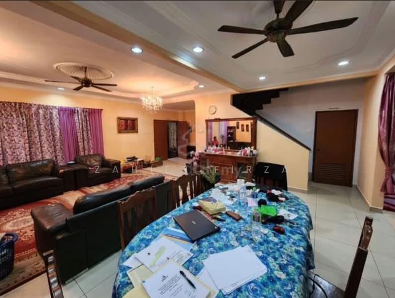 Taman Kajang Impian untuk Untuk Dijual - RM 1,000,000, Apr 2026 - Living Room - PropertyGuru.com.my