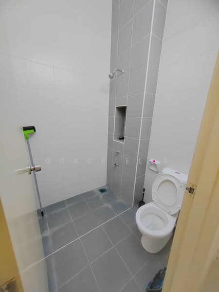 2-storey Terraced House for Rent in Johor Bahru (Johor) - Grace Ella - Bathroom - PropertyGuru.com.my
