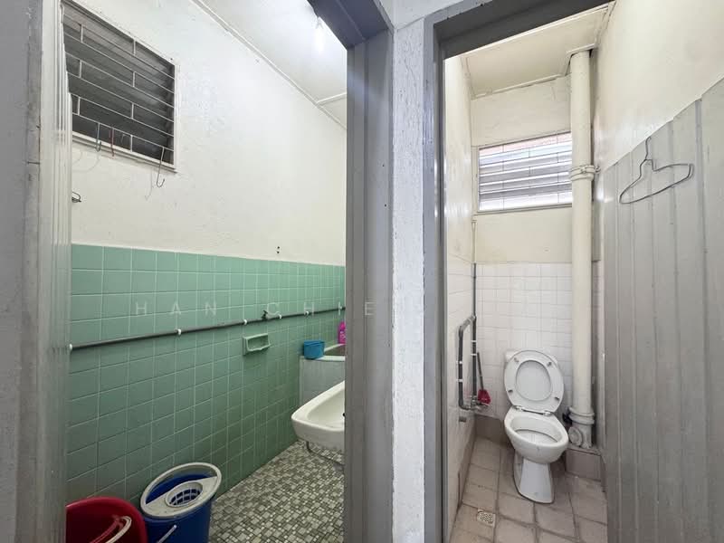 1-storey Terraced House for Sale in Bayan Baru (Penang) - Han Chien Yeap - Bathroom - PropertyGuru.com.my