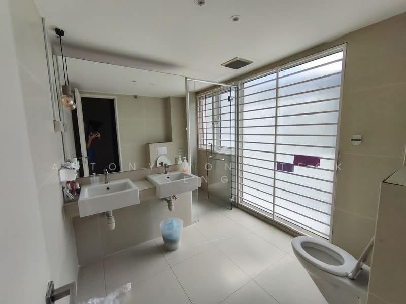 3-storey Terraced House for Rent in Bandar Mahkota Cheras (Cheras) - Antony Wong Teck Seng - Bathroom - PropertyGuru.com.my
