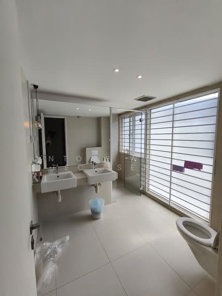 3-storey Terraced House for Rent in Bandar Mahkota Cheras (Cheras) - Antony Wong Teck Seng - Bathroom - PropertyGuru.com.my