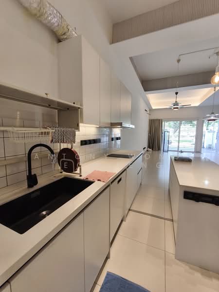 3-storey Terraced House for Rent in Bandar Mahkota Cheras (Cheras) - Antony Wong Teck Seng - Kitchen - PropertyGuru.com.my