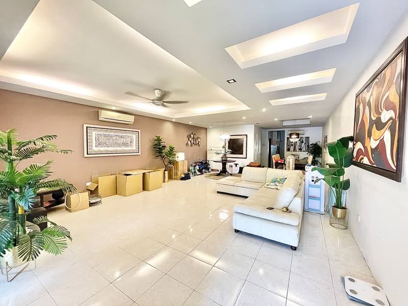 2-storey Terraced House for Sale in Bandar Nusaputra (Puchong) - Ahmad Fadlee - Living Room - PropertyGuru.com.my
