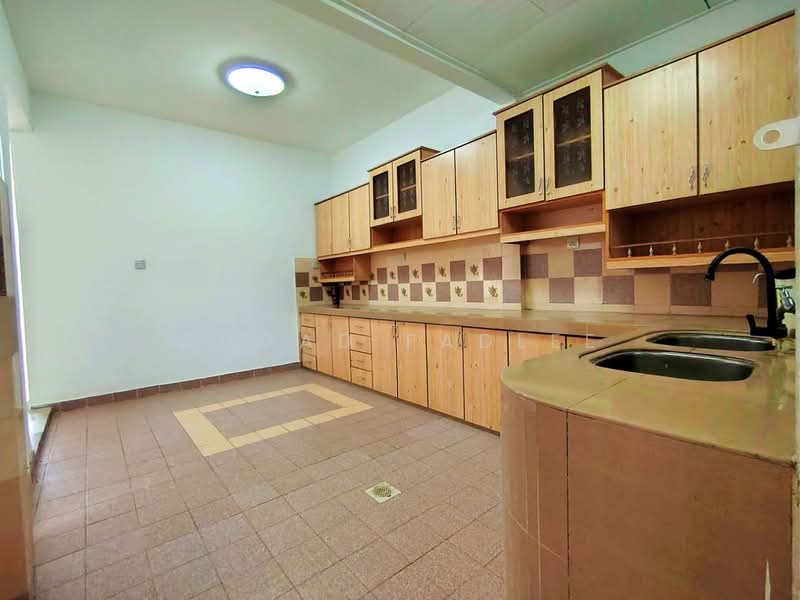 2-storey Terraced House for Sale in Bandar Baru Bangi (Selangor) - Ahmad Fadlee - Kitchen - PropertyGuru.com.my