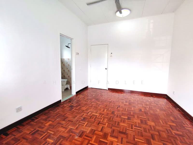 2-storey Terraced House for Sale in Bandar Baru Bangi (Selangor) - Ahmad Fadlee - PropertyGuru.com.my