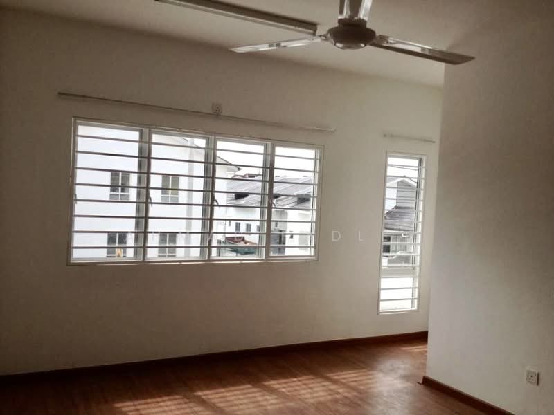 Rumah Teres 2 Tingkat untuk Dijual di Semenyih Parklands (Beranang) - Ahmad Fadlee - PropertyGuru.com.my