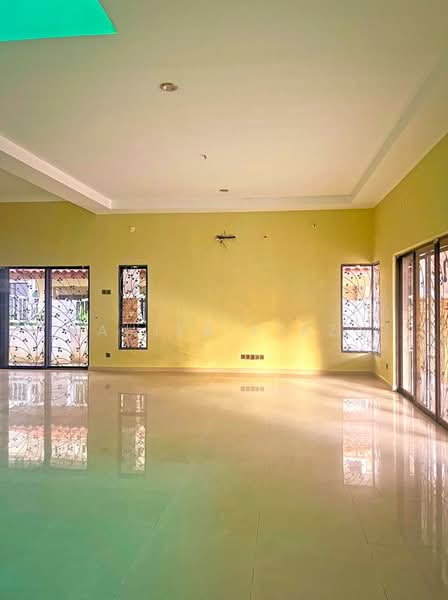 Semi-Detached House for Sale in Ampang (Selangor) - Zahier Firza - Living Room - PropertyGuru.com.my