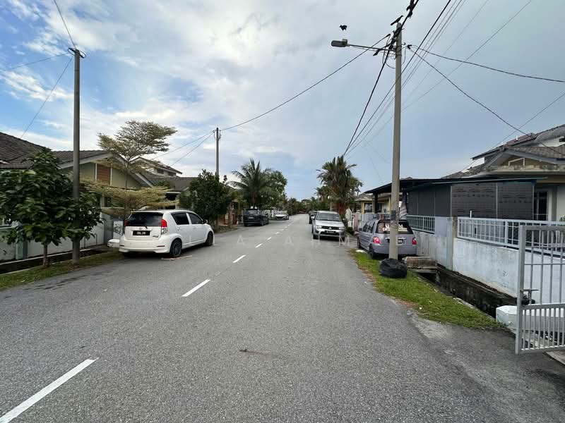 Semi-Detached House for Sale in Taman Indah Puteri (Sepang) - Zilla Ahmad - Exterior - PropertyGuru.com.my
