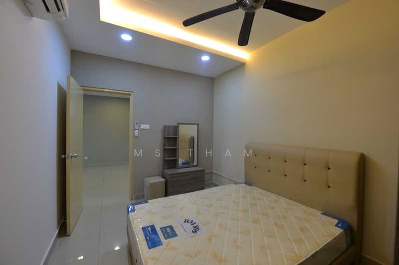 Service Residence for Rent at D'Ambience Residences (Pangsapuri Ikatan Flora) - Ms Tham - Bedroom - PropertyGuru.com.my